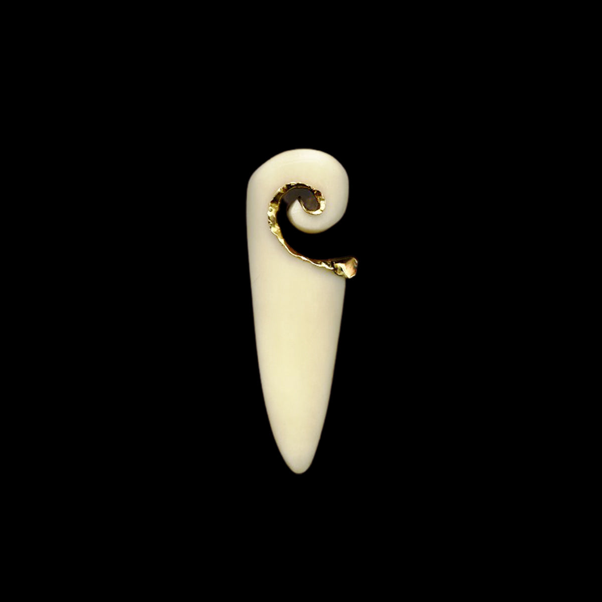 Paula Vieira Jewellery 19.2k Gold Brooch and Bone