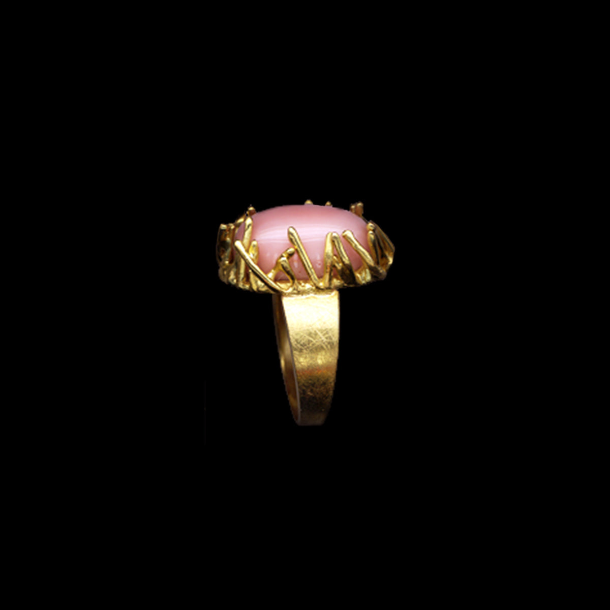 Paula Vieira Jewellery 19.2k Gold Ring and Pink Coral