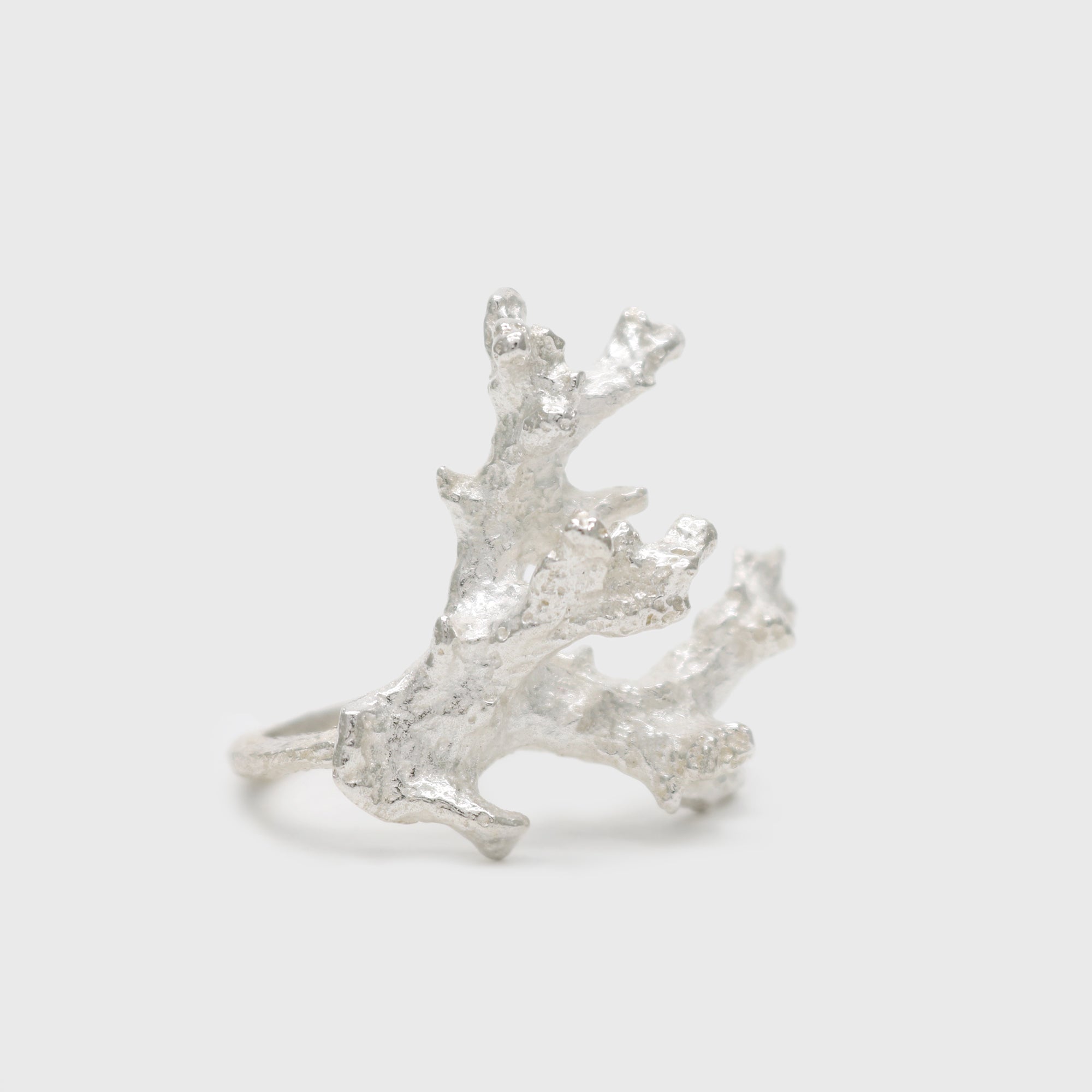 Coral Oversize Ring – Paula Vieira Jewellery