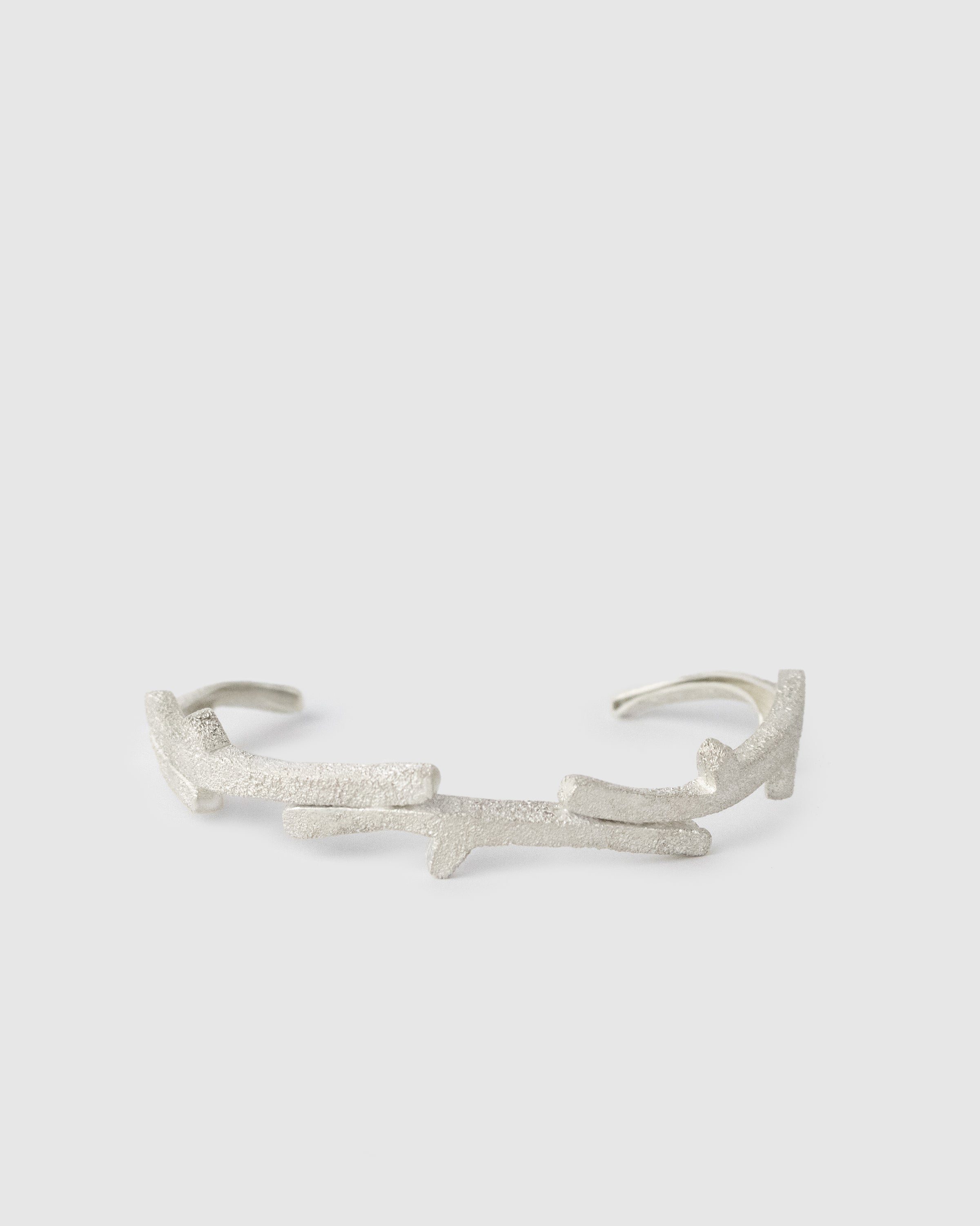 Flora · Oval Open Bracelet