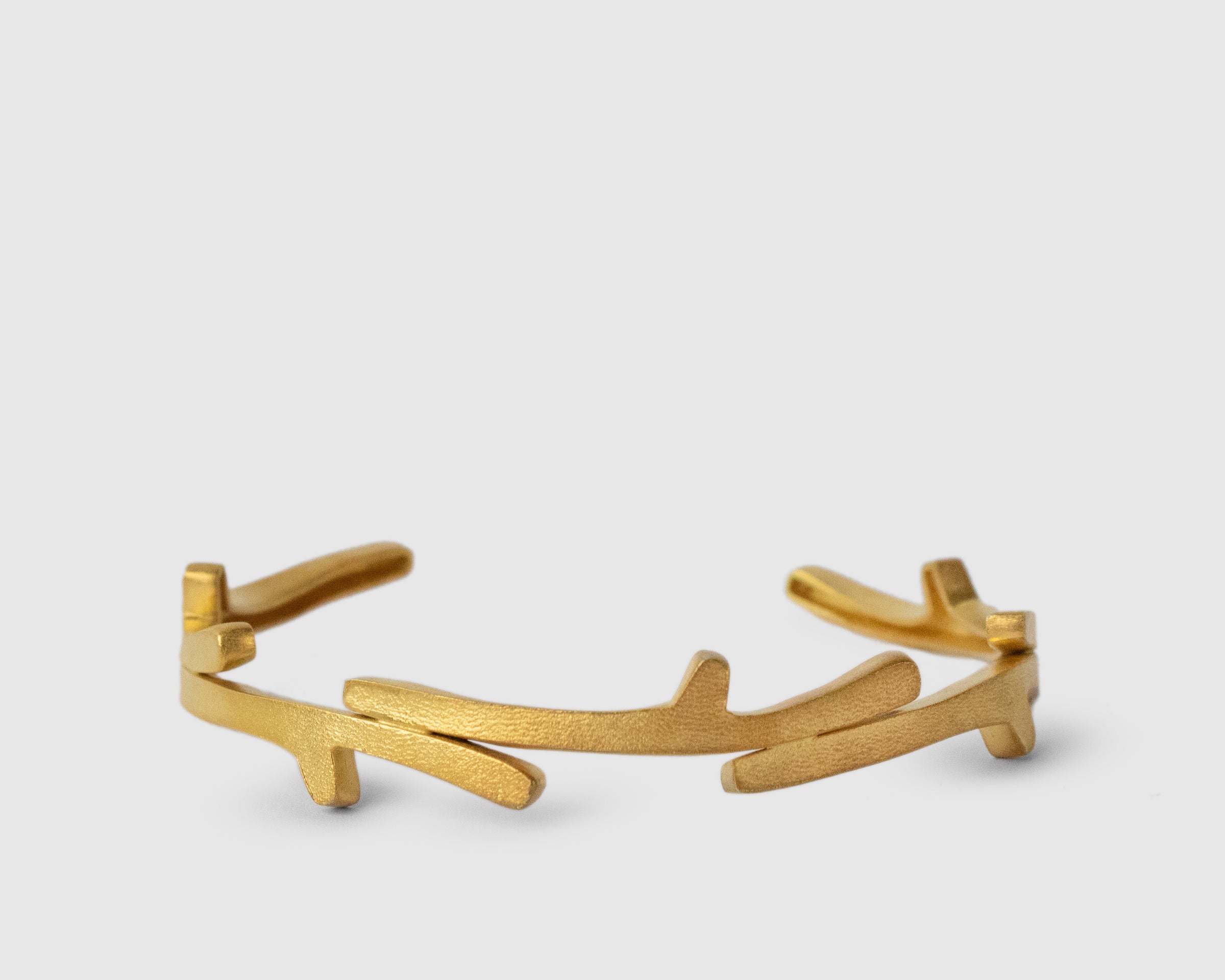 Flora · Oval Open Bracelet